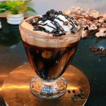 Cold Coffee With Ice Cream