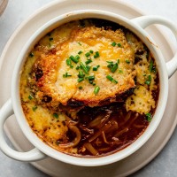 VEG FRENCH ONION SOUP 