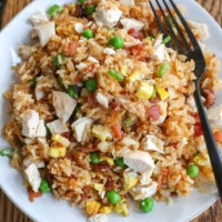 CHICKEN FRIED RICE 