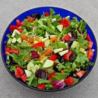 FRESH GREEN GARDEN SALAD 