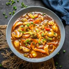 BABY CORN SPINACH IN HOT GARLIC SAUCE