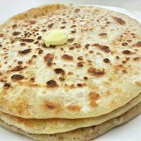 Stuffed Tawa Paratha (2 Pieces)